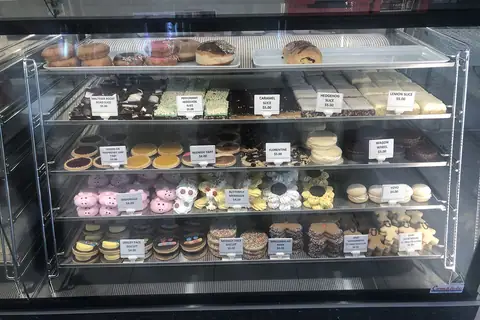 Nile's Cafe & Bakery photo 4